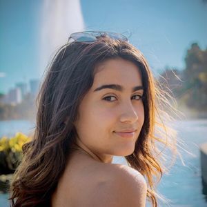 Meet your Posher, Bri